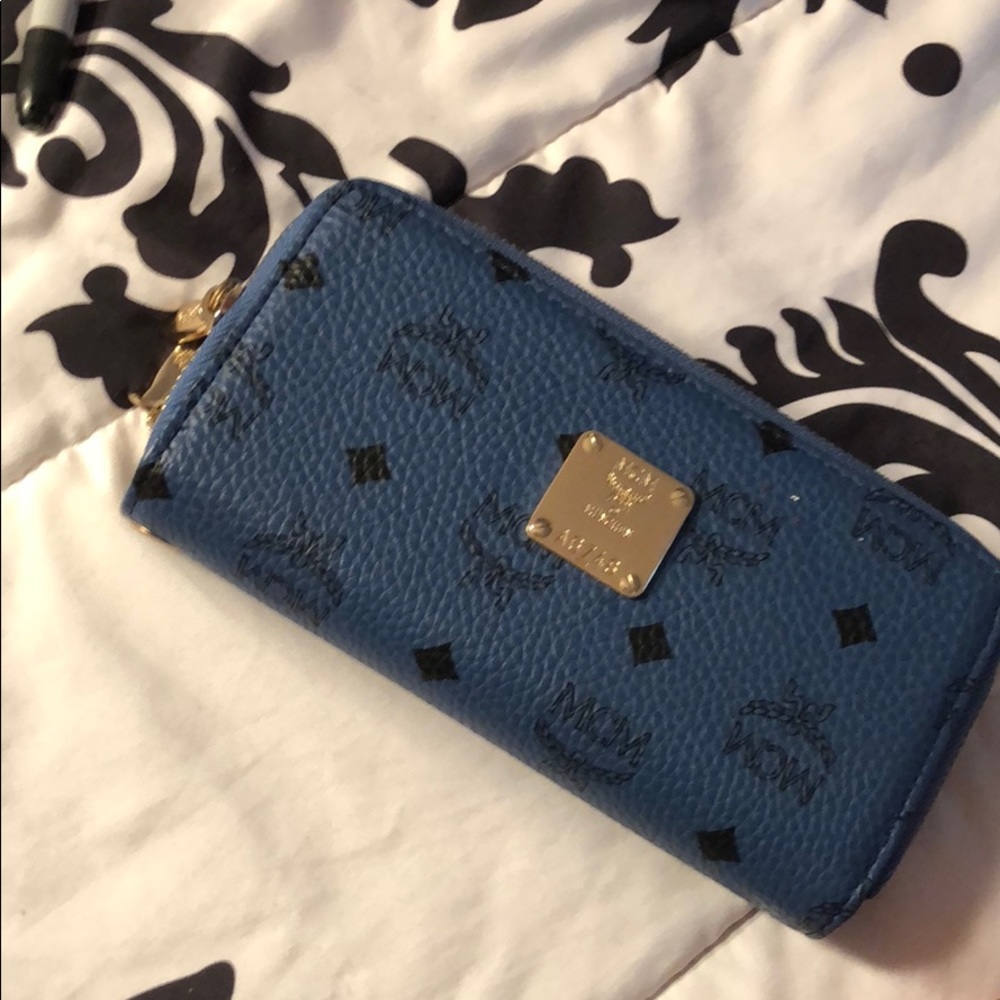 MCM Wallet